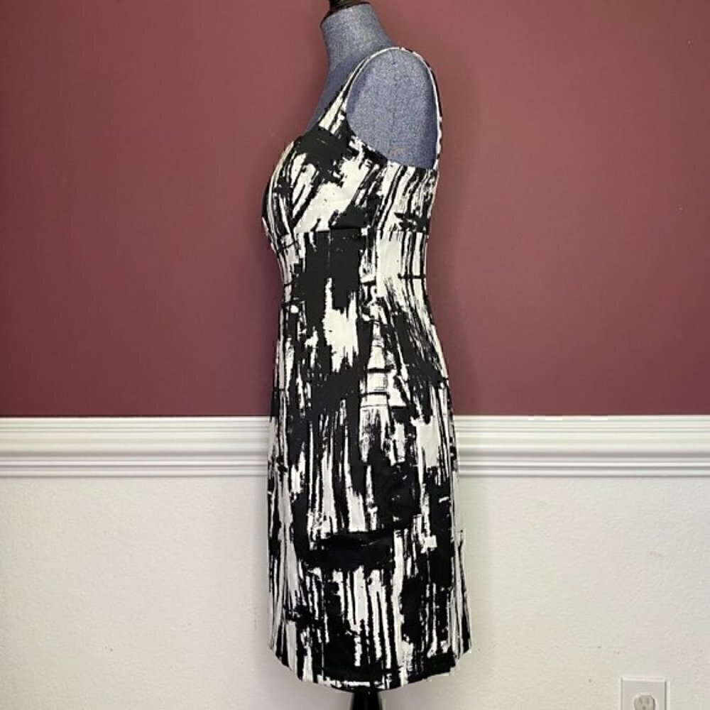 2/$20 NWOT Ronni Nicole black and white dress size 10 midi - Picture 3 of 5